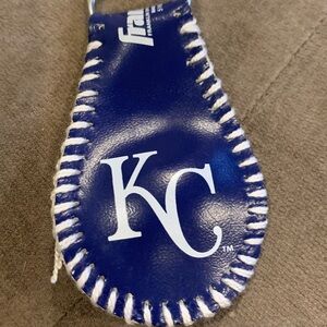 KC Royals Logo Baseball Keychain